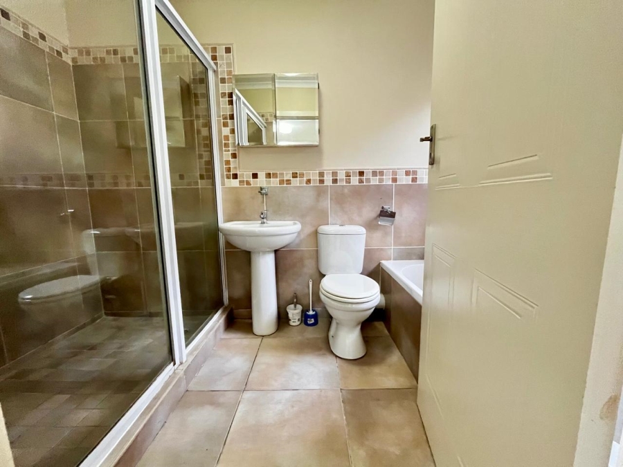 3 Bedroom Property for Sale in Vincent Eastern Cape